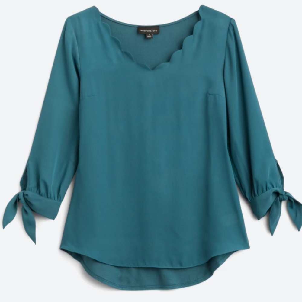 NWT Scalloped Neck Teal Blouse